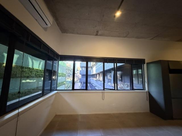 To Let 1 Bedroom Property for Rent in Sandown Gauteng