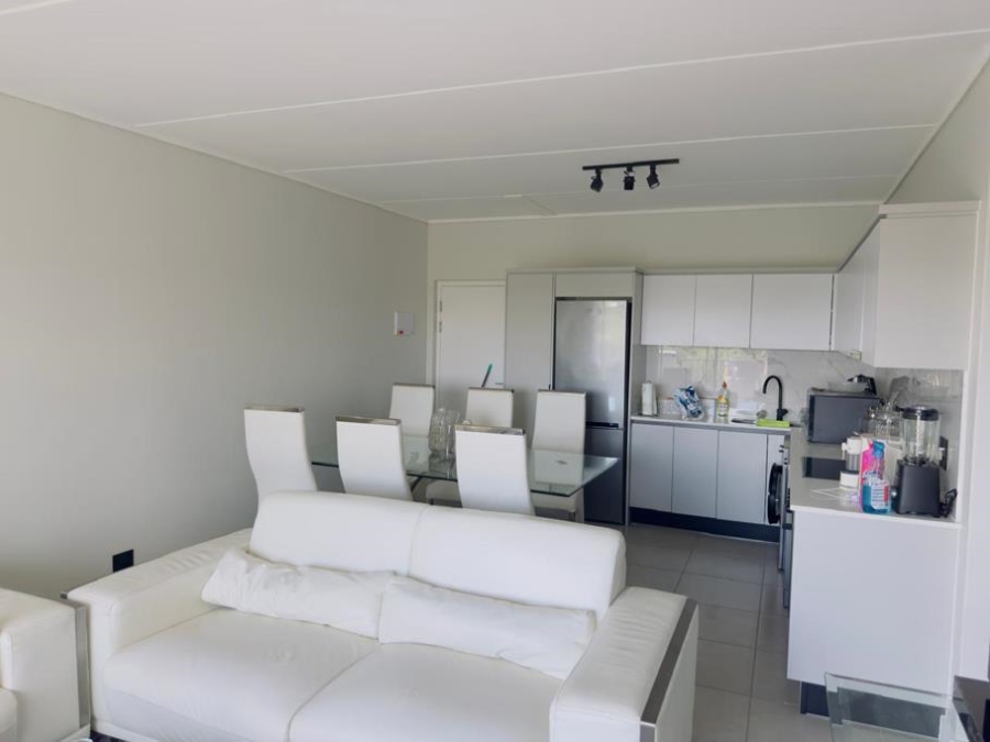 To Let 2 Bedroom Property for Rent in Waterfall Gauteng