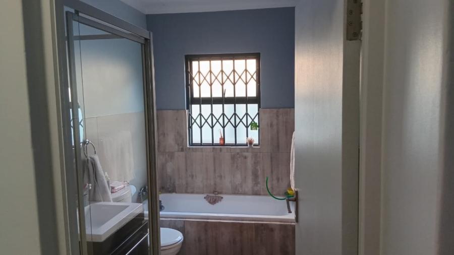 4 Bedroom Property for Sale in Summerset Gauteng