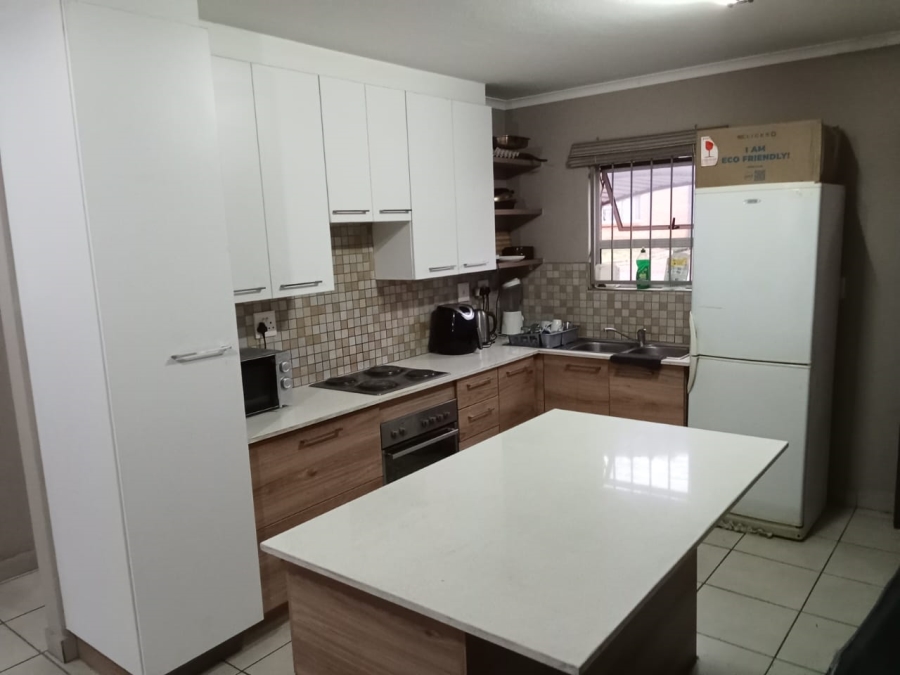 To Let 2 Bedroom Property for Rent in Montana Gauteng