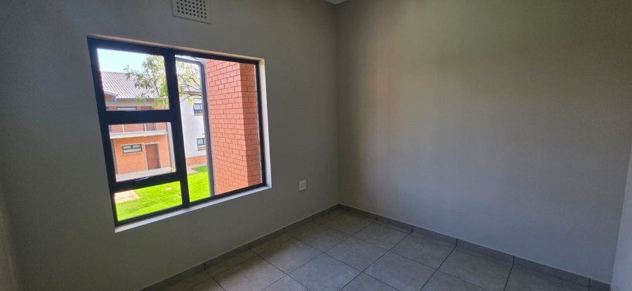 2 Bedroom Property for Sale in Rietvalleirand Gauteng