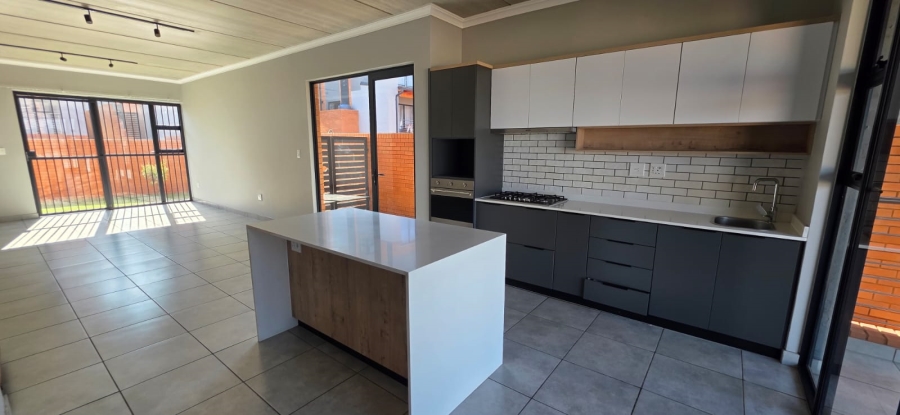 To Let 3 Bedroom Property for Rent in Olympus AH Gauteng