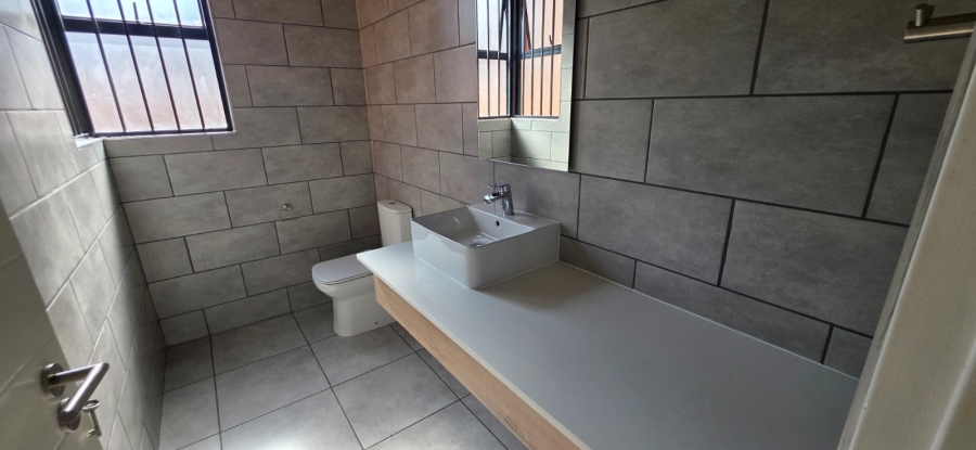 To Let 3 Bedroom Property for Rent in Olympus AH Gauteng