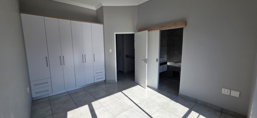 To Let 3 Bedroom Property for Rent in Olympus AH Gauteng