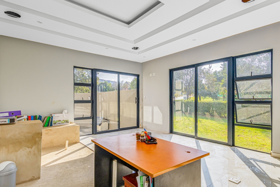 6 Bedroom Property for Sale in Steyn City Gauteng