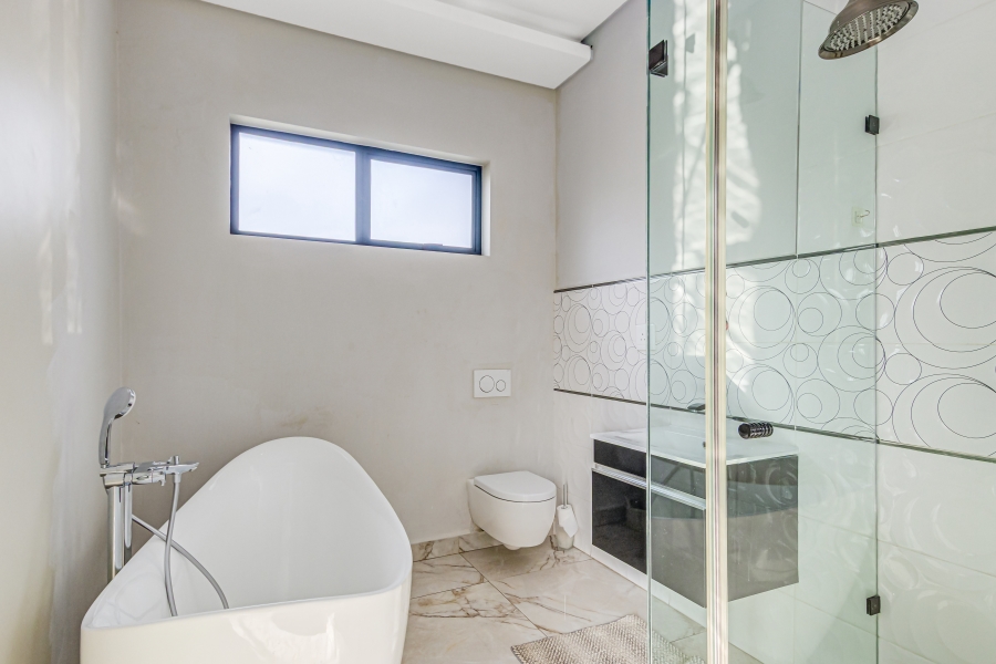 6 Bedroom Property for Sale in Steyn City Gauteng
