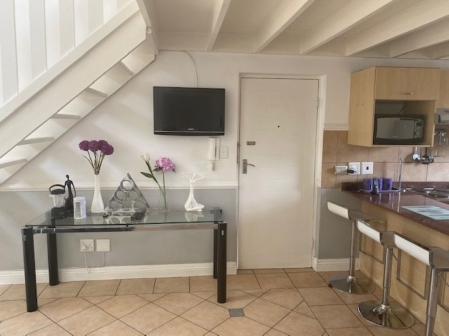 2 Bedroom Property for Sale in Melrose North Gauteng