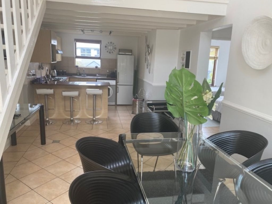 2 Bedroom Property for Sale in Melrose North Gauteng