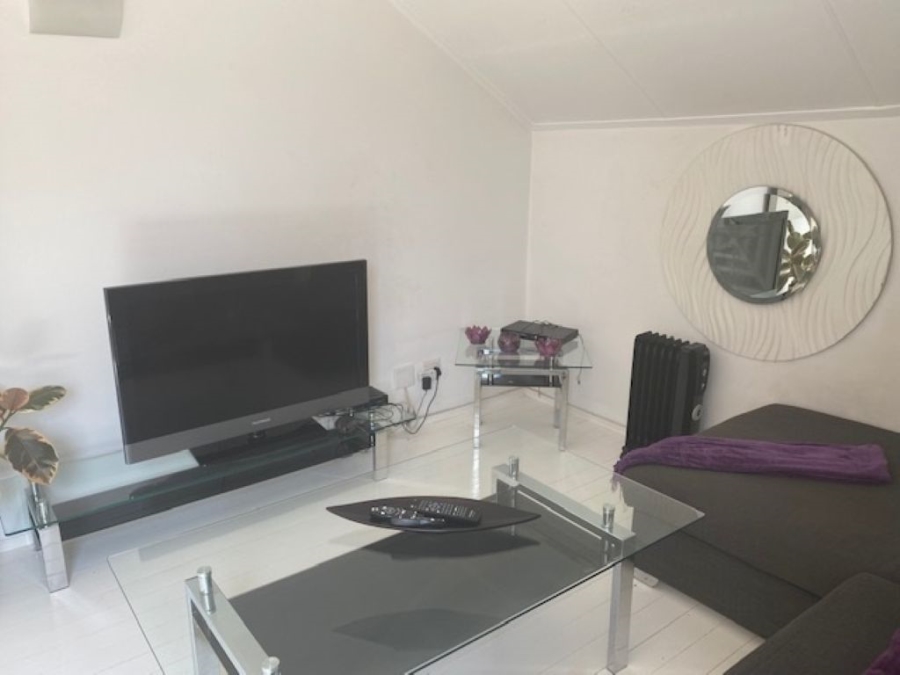 2 Bedroom Property for Sale in Melrose North Gauteng