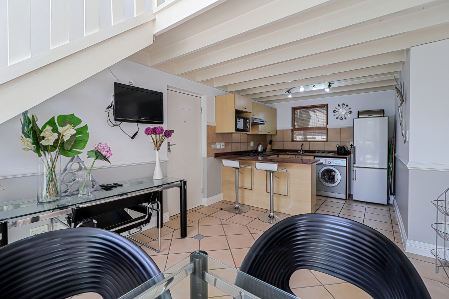 2 Bedroom Property for Sale in Melrose North Gauteng