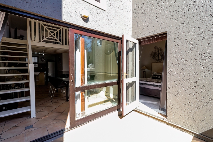2 Bedroom Property for Sale in Melrose North Gauteng