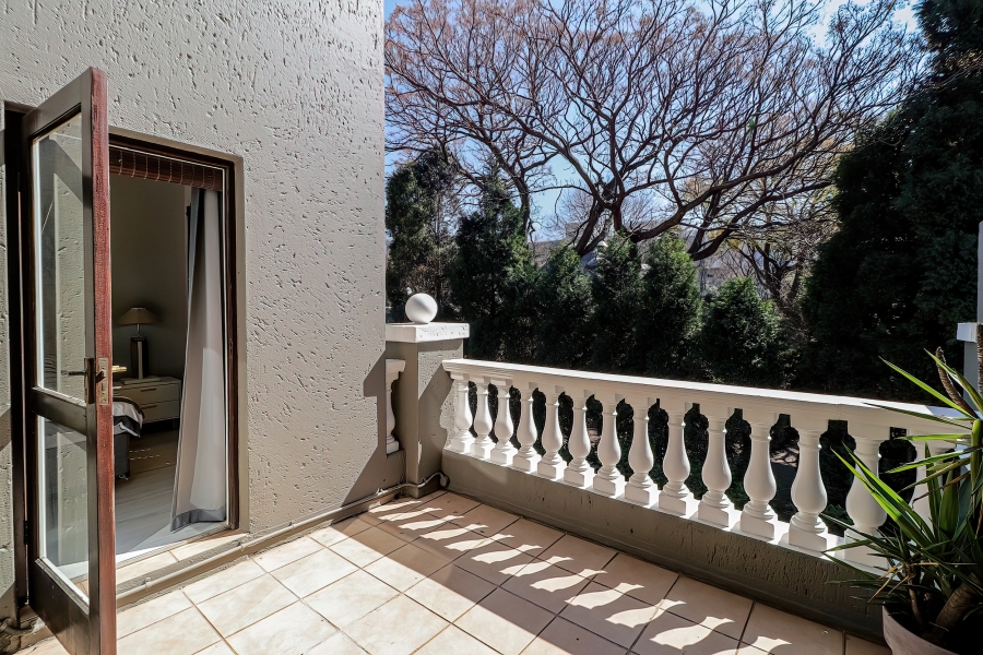 2 Bedroom Property for Sale in Melrose North Gauteng