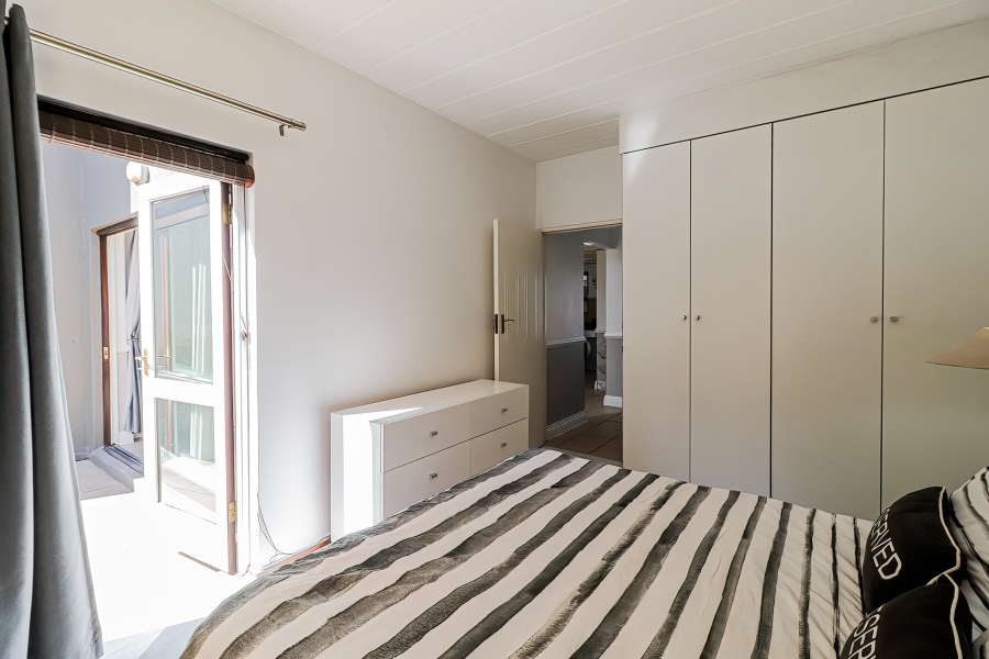 2 Bedroom Property for Sale in Melrose North Gauteng