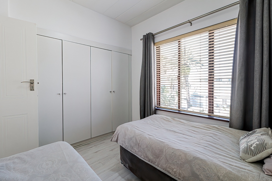 2 Bedroom Property for Sale in Melrose North Gauteng