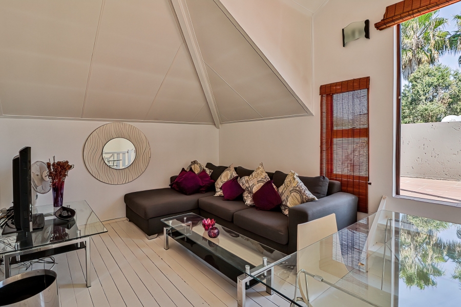 2 Bedroom Property for Sale in Melrose North Gauteng