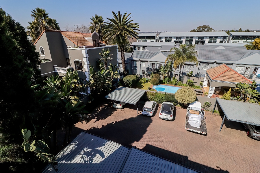 2 Bedroom Property for Sale in Melrose North Gauteng