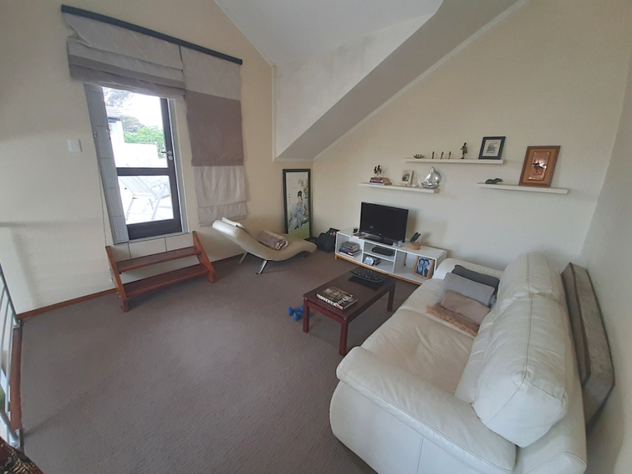 To Let 3 Bedroom Property for Rent in Douglasdale Gauteng