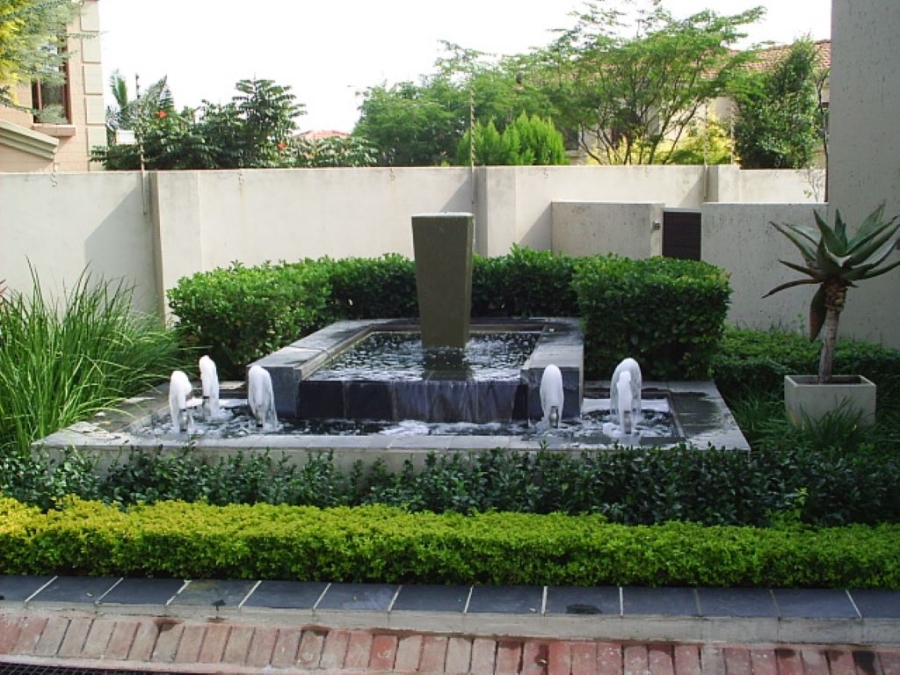 To Let 1 Bedroom Property for Rent in Douglasdale Gauteng