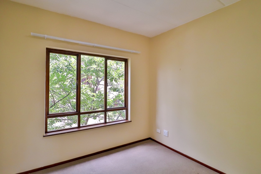 To Let 2 Bedroom Property for Rent in Sandown Gauteng