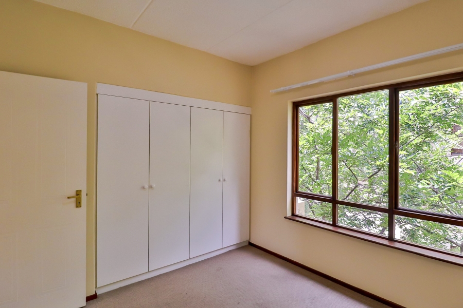 To Let 2 Bedroom Property for Rent in Sandown Gauteng