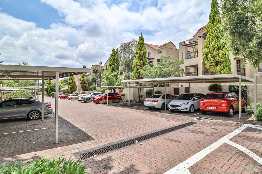 To Let 2 Bedroom Property for Rent in Sandown Gauteng