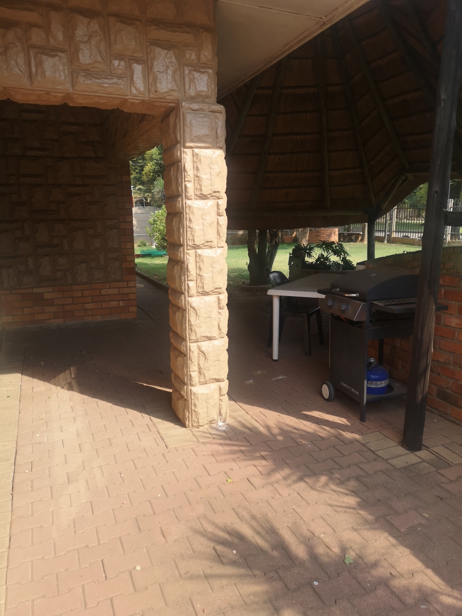 3 Bedroom Property for Sale in Duncanville Gauteng