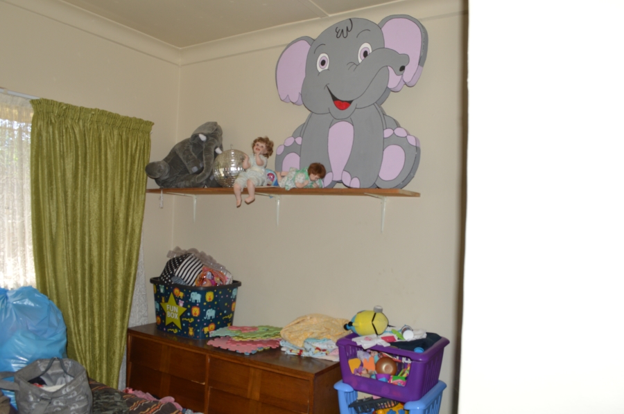 6 Bedroom Property for Sale in Unitas Park Gauteng