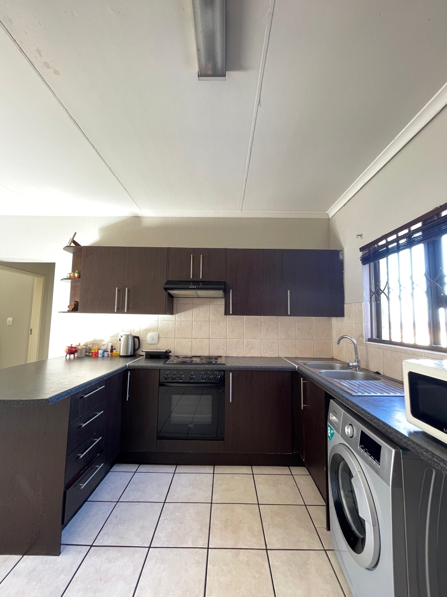 2 Bedroom Property for Sale in Northwold Gauteng