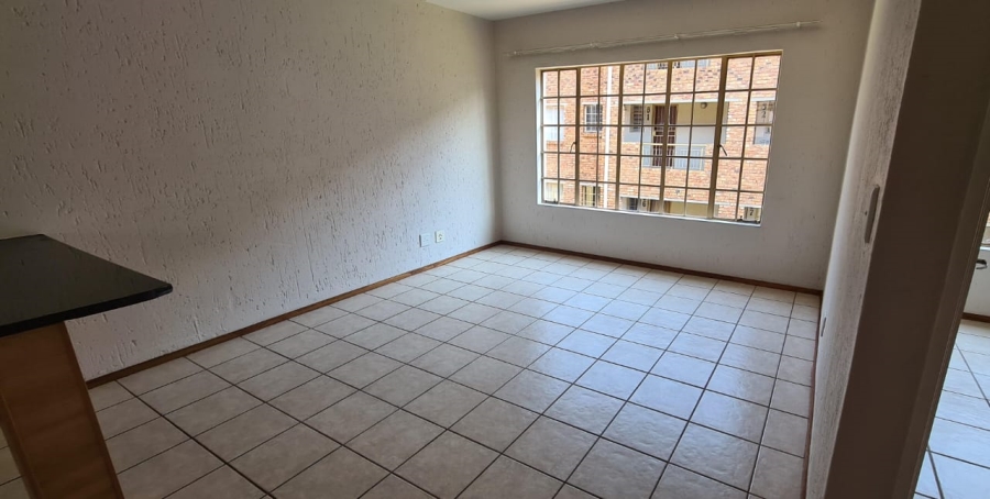 2 Bedroom Property for Sale in Hughes Gauteng