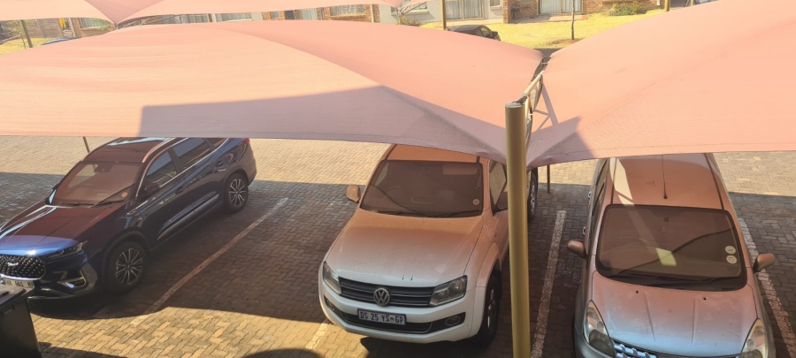 2 Bedroom Property for Sale in Hughes Gauteng