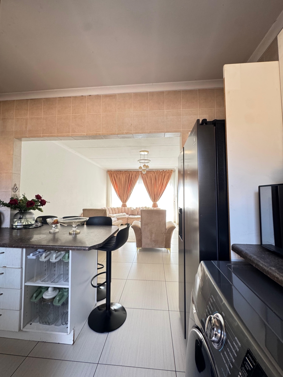 3 Bedroom Property for Sale in Bellairspark Gauteng