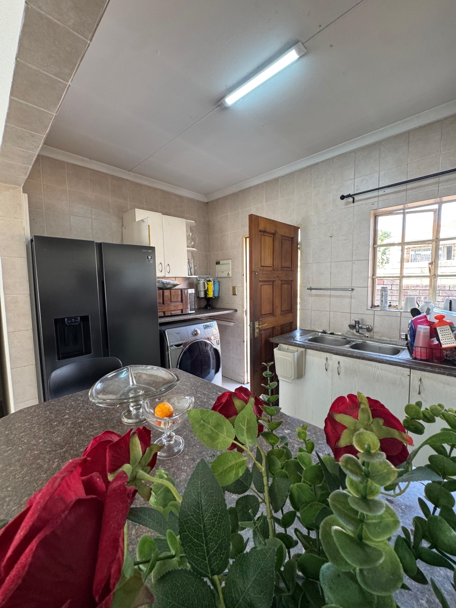 3 Bedroom Property for Sale in Bellairspark Gauteng