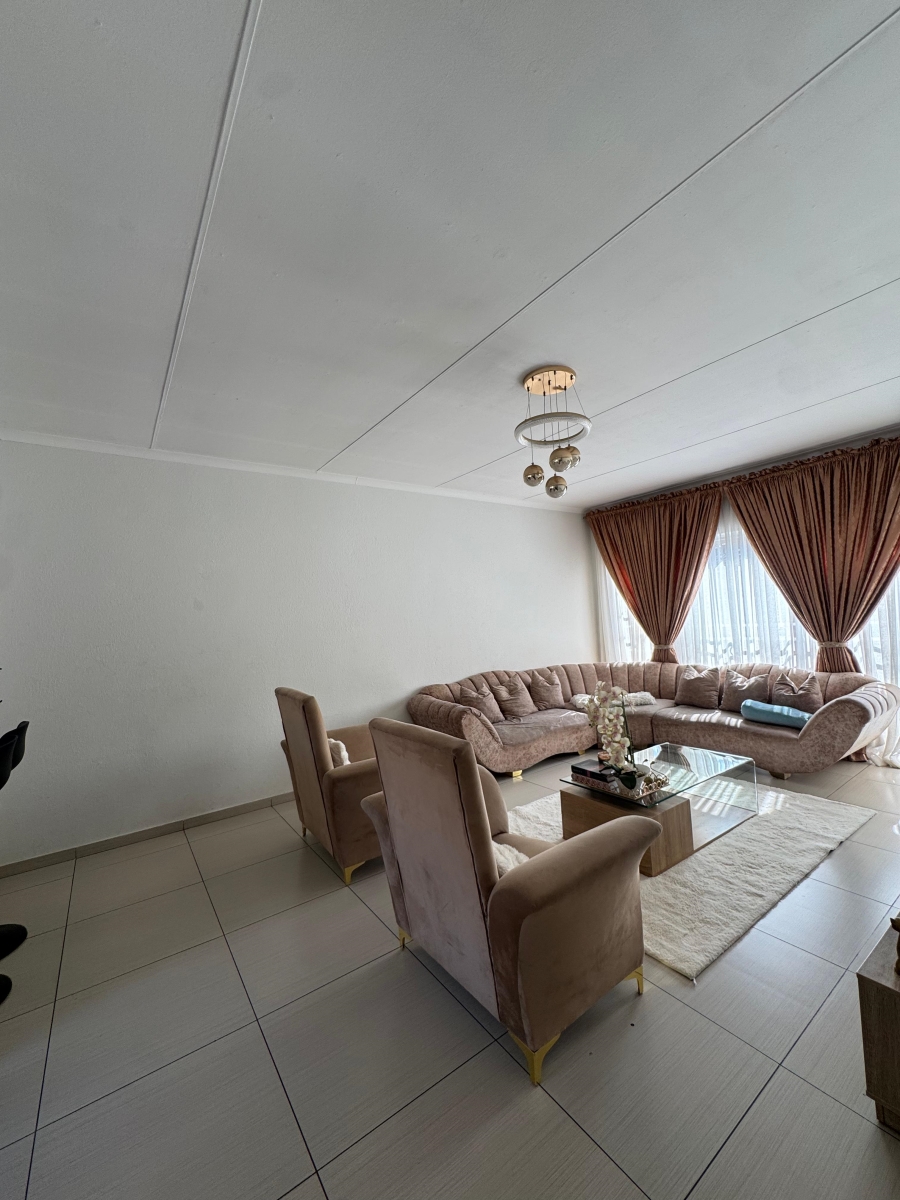3 Bedroom Property for Sale in Bellairspark Gauteng
