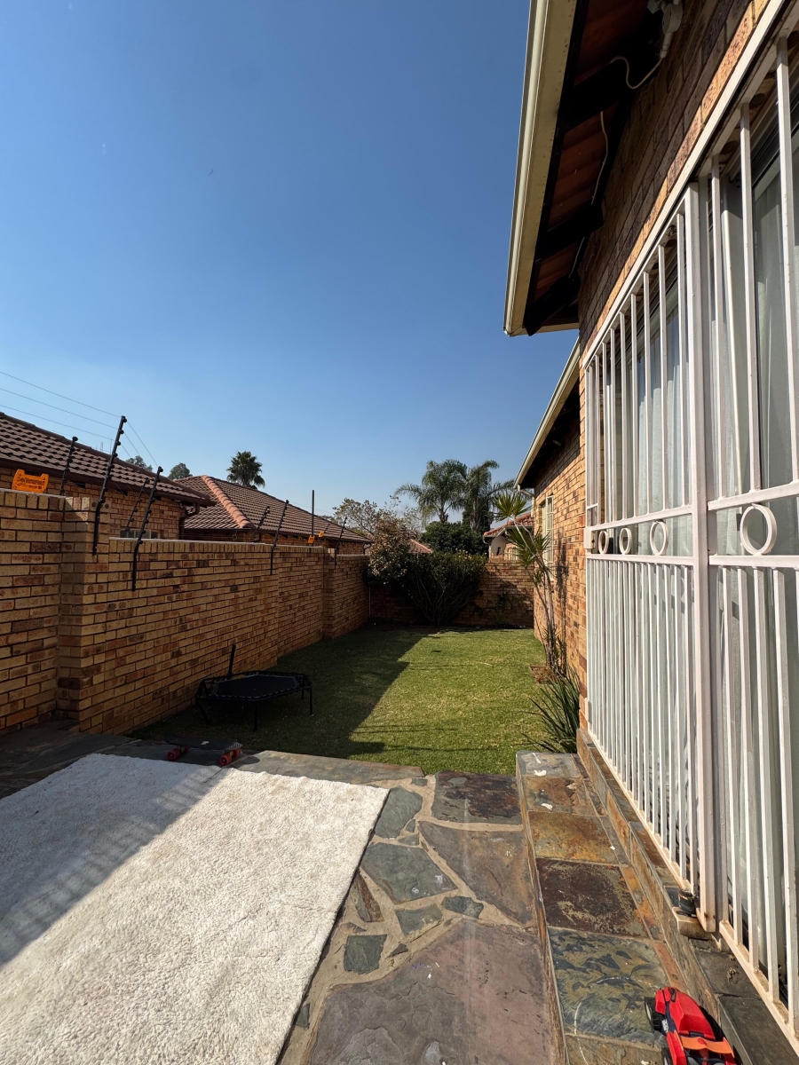 3 Bedroom Property for Sale in Bellairspark Gauteng