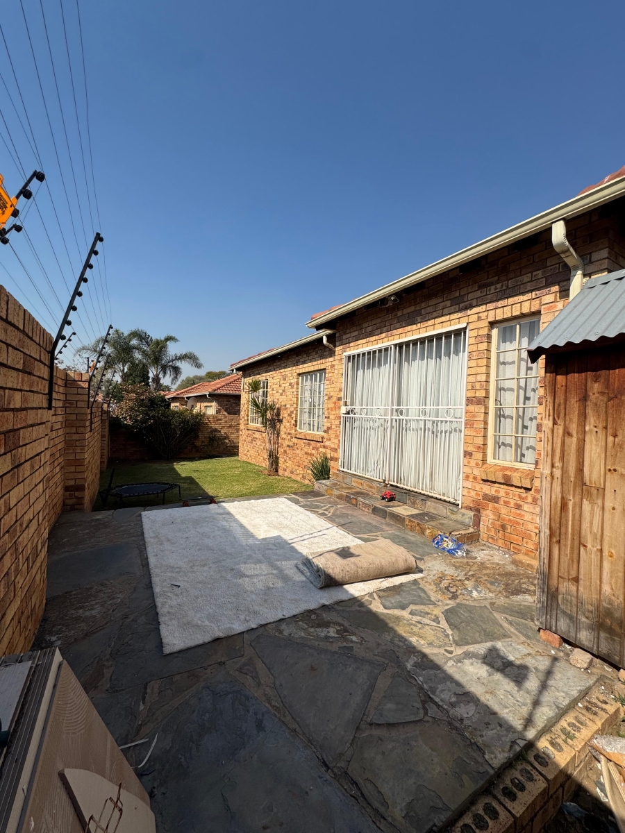 3 Bedroom Property for Sale in Bellairspark Gauteng