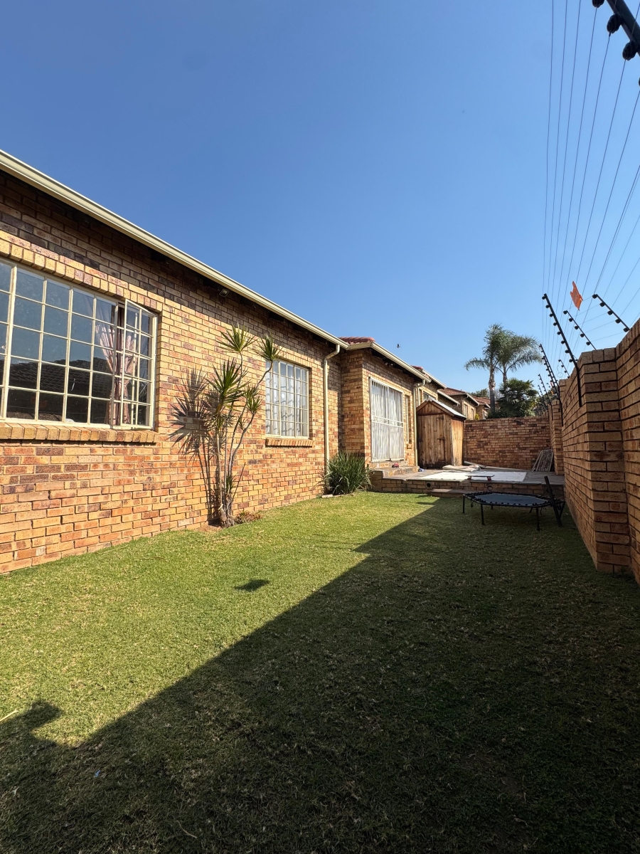 3 Bedroom Property for Sale in Bellairspark Gauteng
