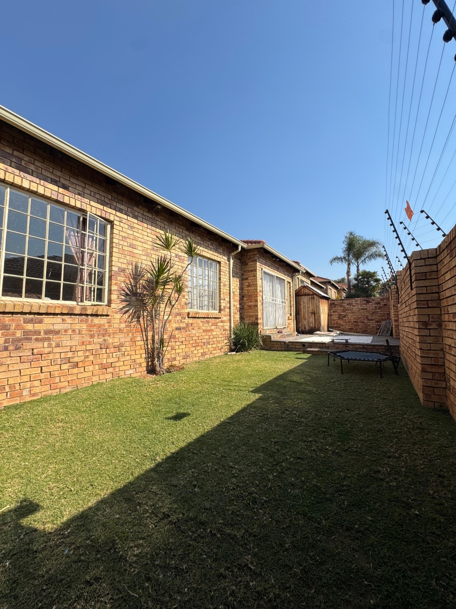 3 Bedroom Property for Sale in Bellairspark Gauteng