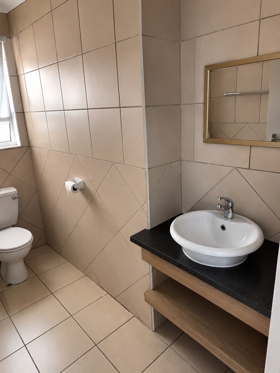 2 Bedroom Property for Sale in Halfway House Gauteng