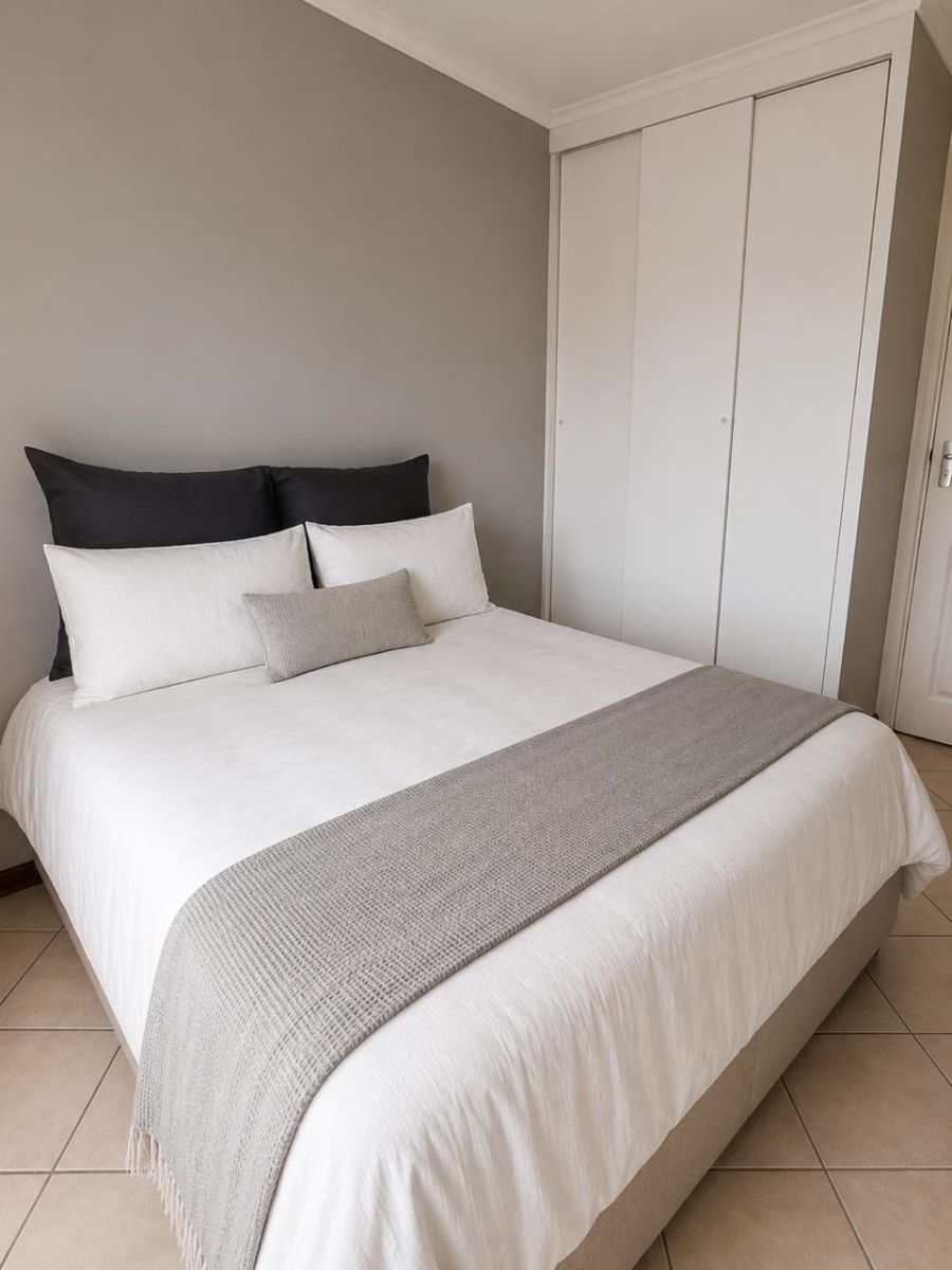 2 Bedroom Property for Sale in Halfway House Gauteng