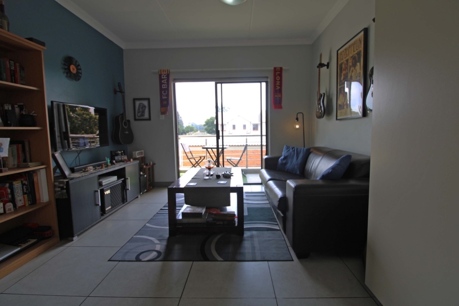 1 Bedroom Property for Sale in Blue Hills Gauteng