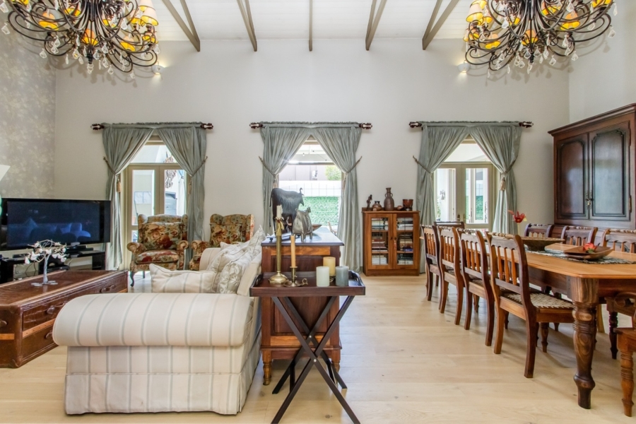 5 Bedroom Property for Sale in Fourways Gardens Gauteng