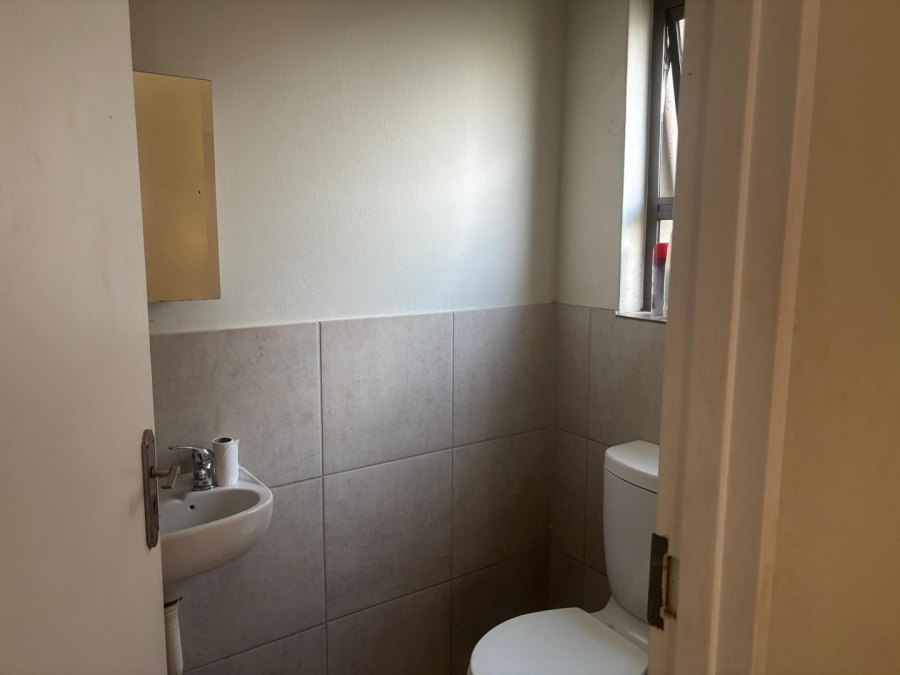 2 Bedroom Property for Sale in Brentwood Park Gauteng