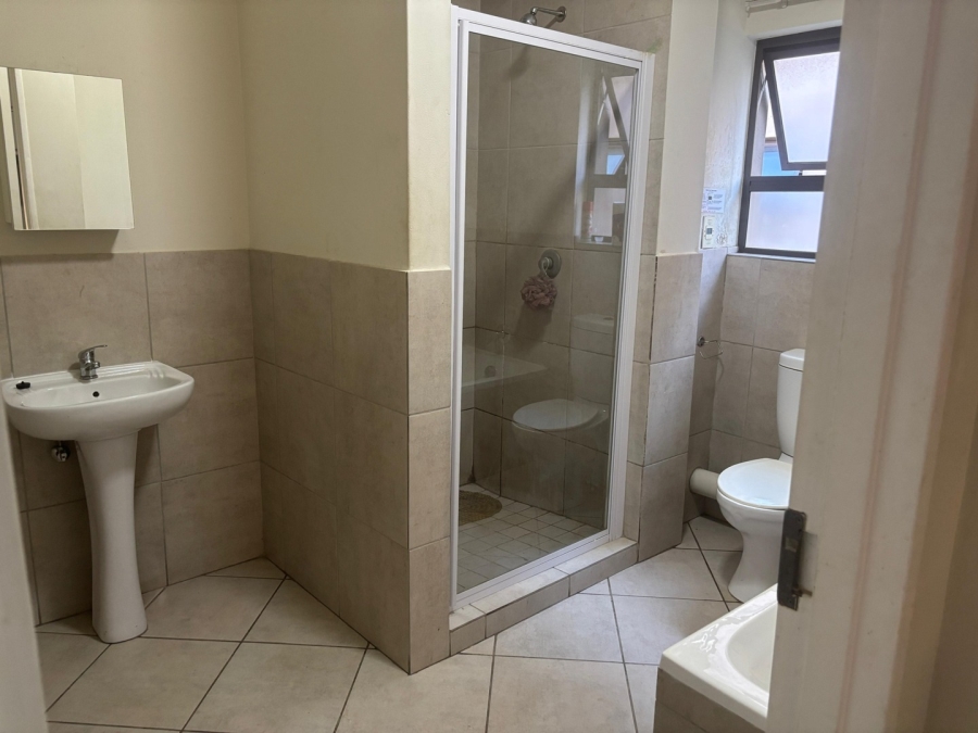 2 Bedroom Property for Sale in Brentwood Park Gauteng