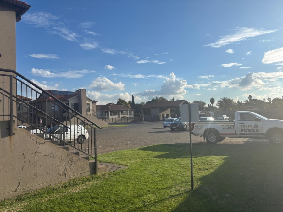2 Bedroom Property for Sale in Brentwood Park Gauteng