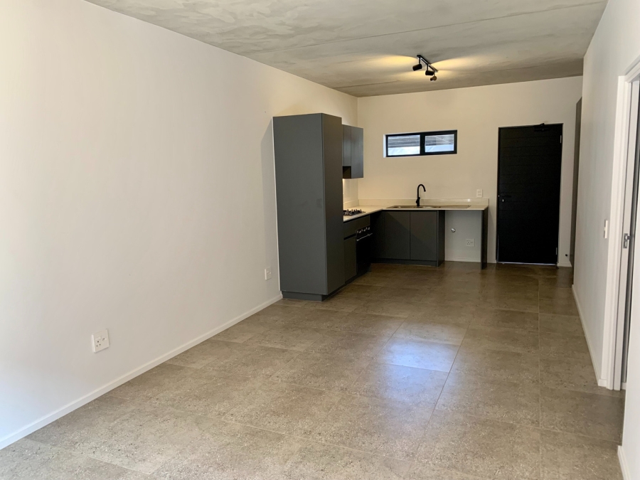 1 Bedroom Property for Sale in Hyde Park Gauteng