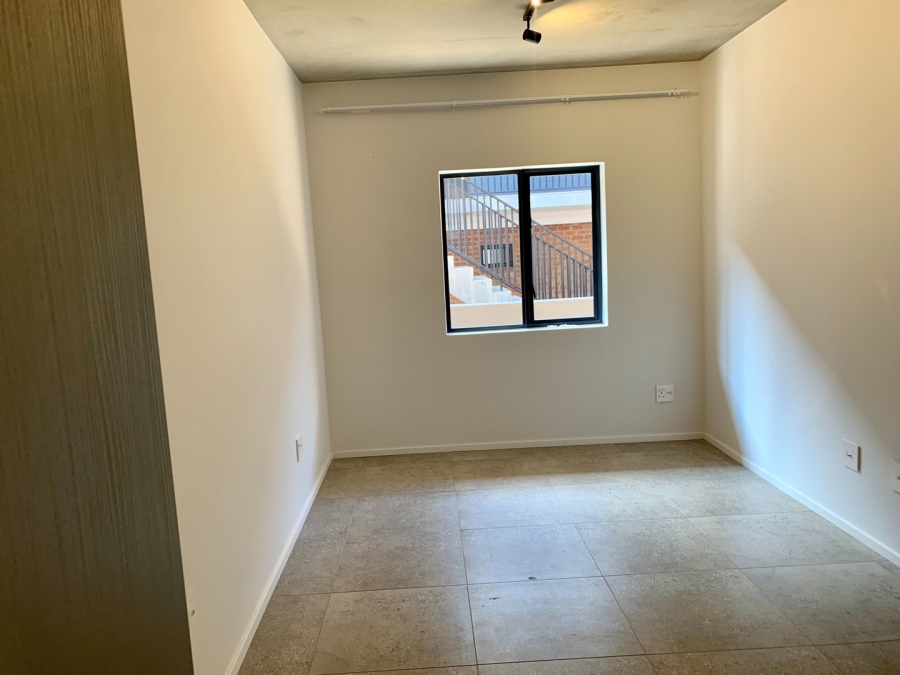 1 Bedroom Property for Sale in Hyde Park Gauteng