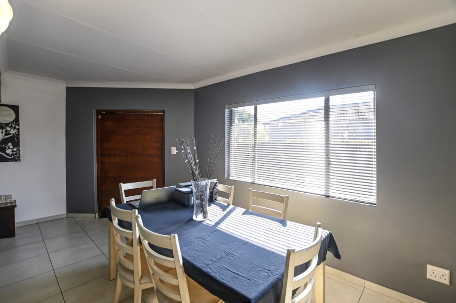 3 Bedroom Property for Sale in Rietfontein Gauteng