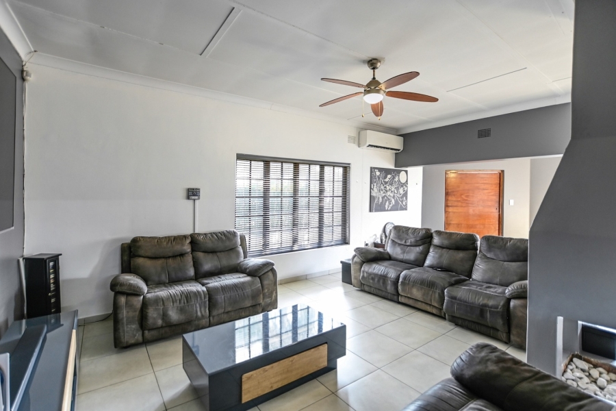 3 Bedroom Property for Sale in Rietfontein Gauteng