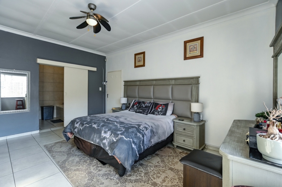 3 Bedroom Property for Sale in Rietfontein Gauteng