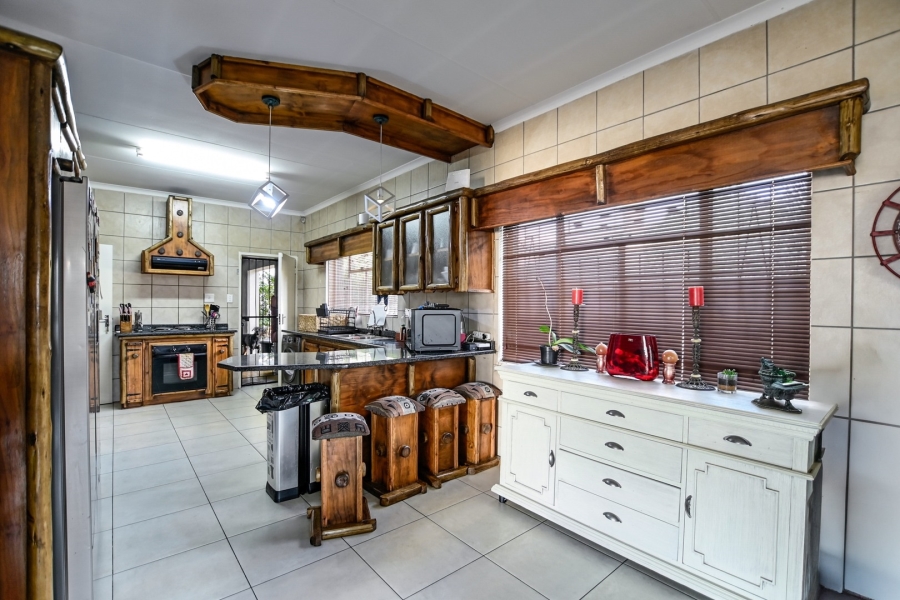 3 Bedroom Property for Sale in Rietfontein Gauteng